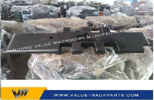 Hitachi CX550C Crawler Crane Track Shoe Supply